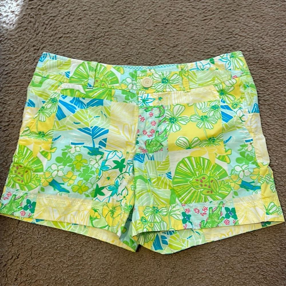 Lily Pulitzer size 6 shorts